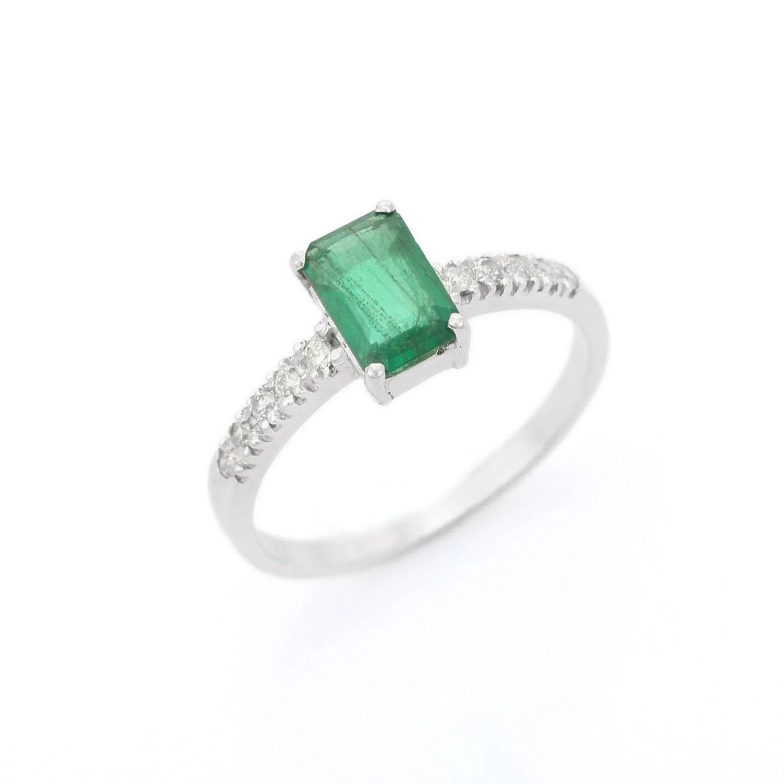 14K Gold Emerald Ring