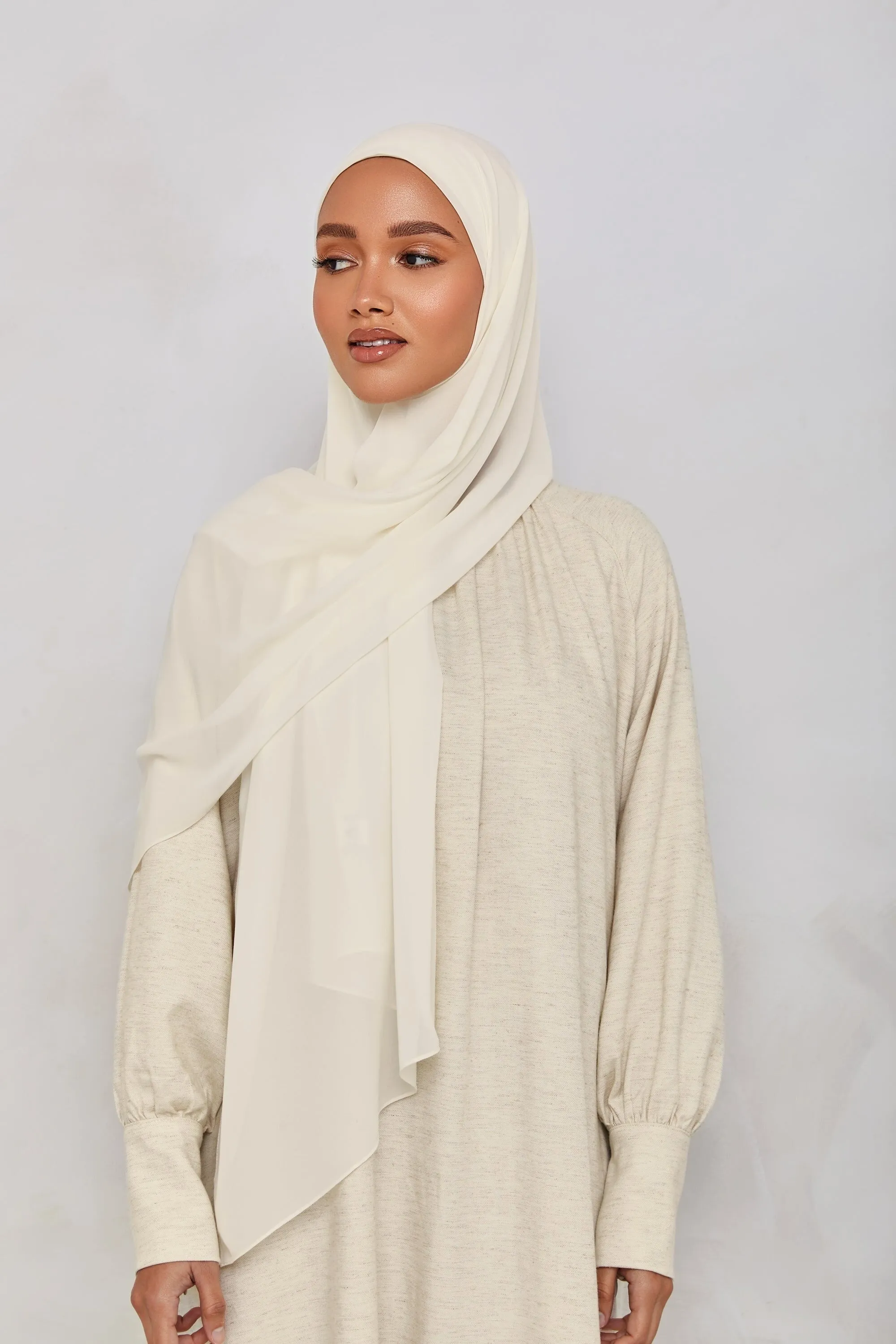 Chiffon LITE Hijab - Off White