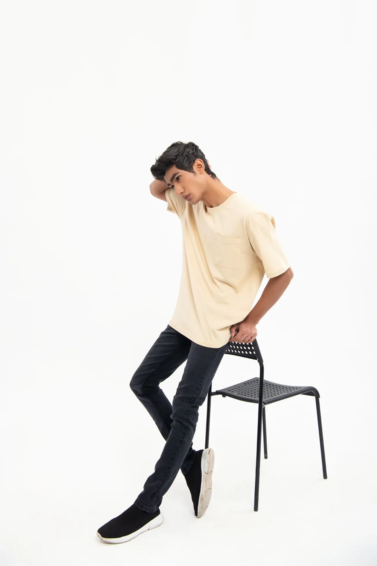 DROP SHOULDER T-SHIRT WITH PATCH POCKET